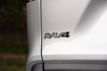 Toyota RAV4 XLE 2018 года (NA)